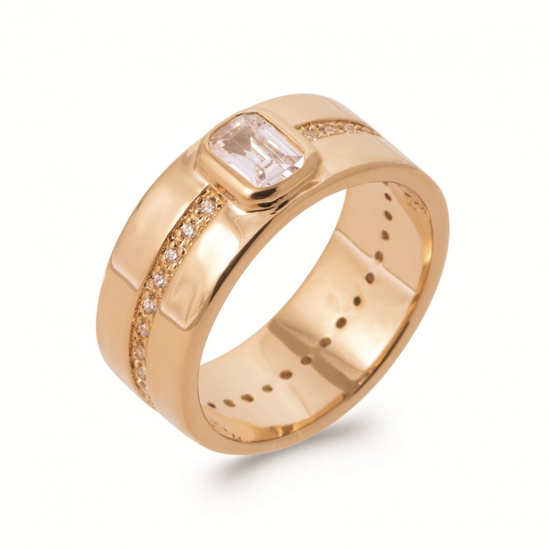 Bague Coque de Nacre Plaqué Or 750 et Oxydes de zirconium 2919410